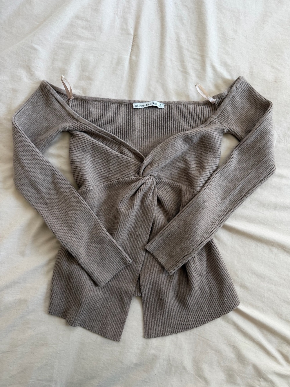 Abercrombie & Fitch Top
